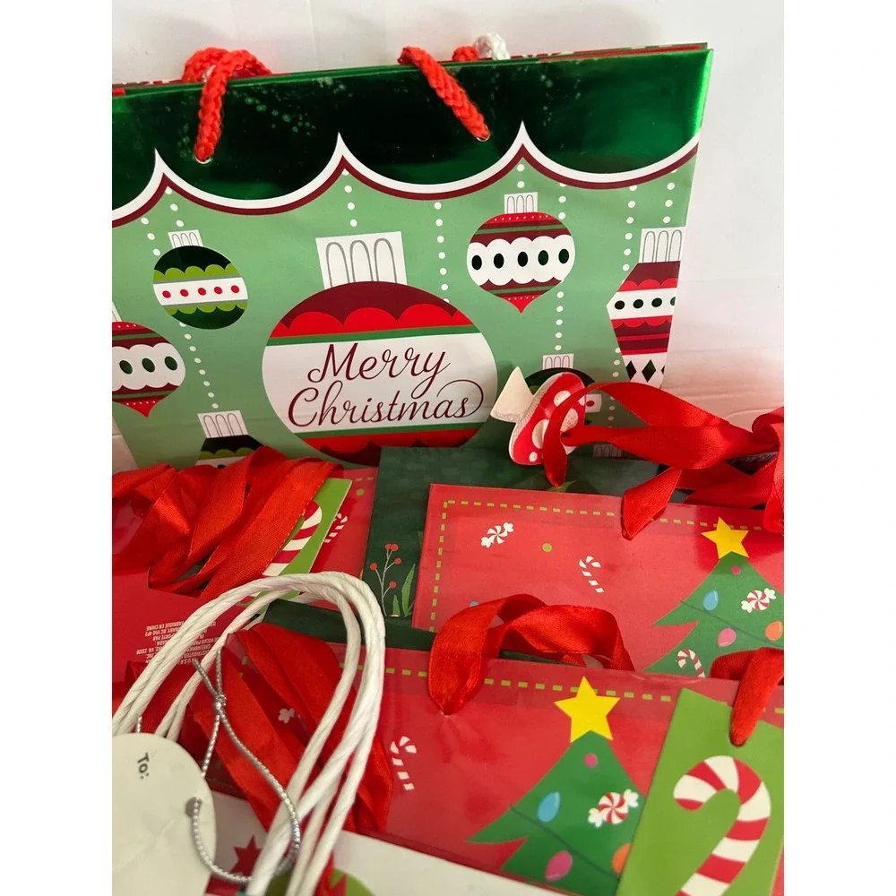 Gift Bags Christmas Red Green Blue White Bulk Lot Holiday Small Medium 30 Count